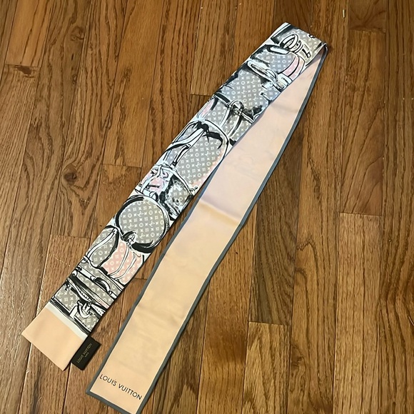 Louis Vuitton Silk Scarf - Picture 1 of 7